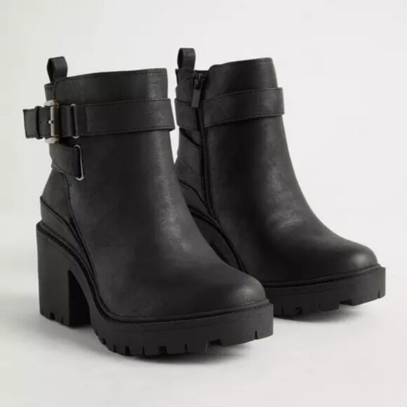 NEW Torrid Strappy Buckle Bootie 11WW - Picture 1 of 3